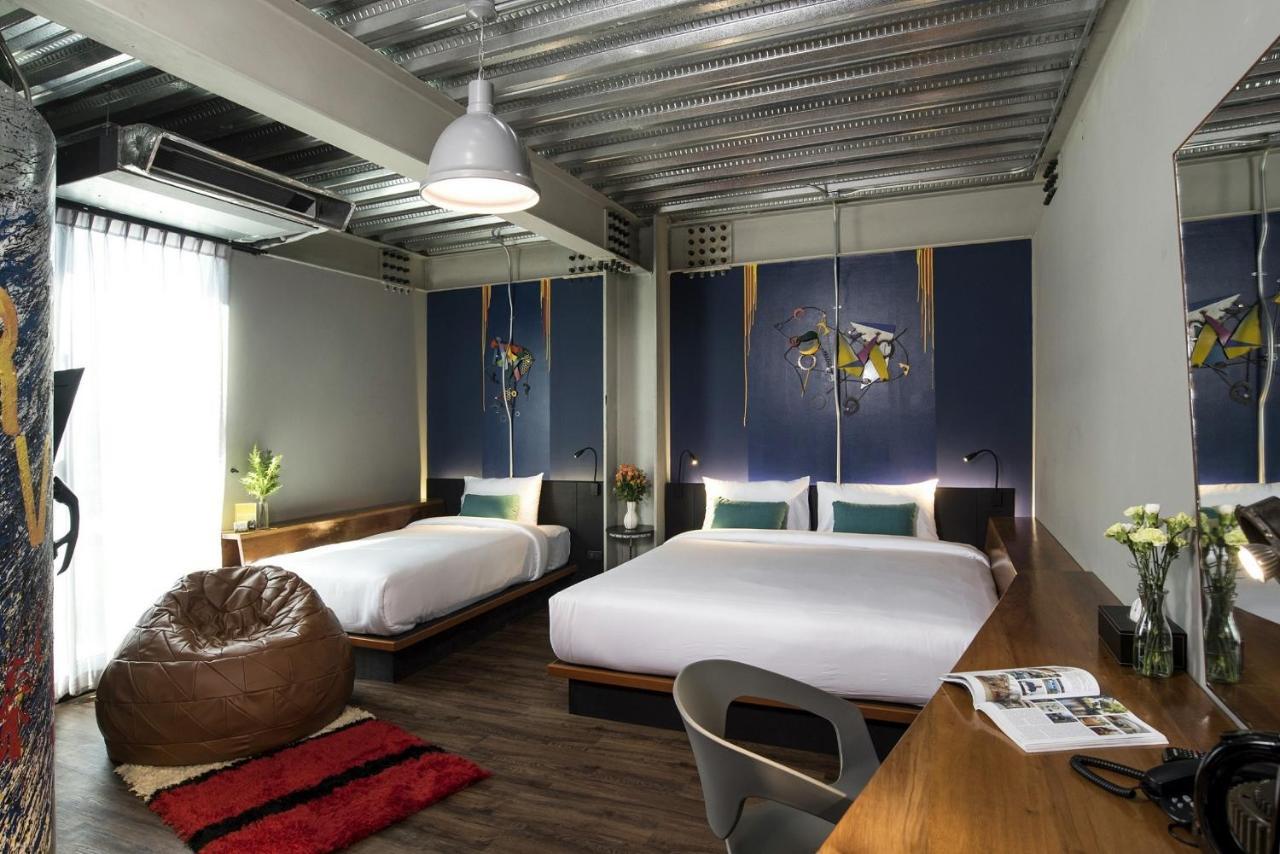 Mestyle Garage Hotel Bangkok Ngoại thất bức ảnh